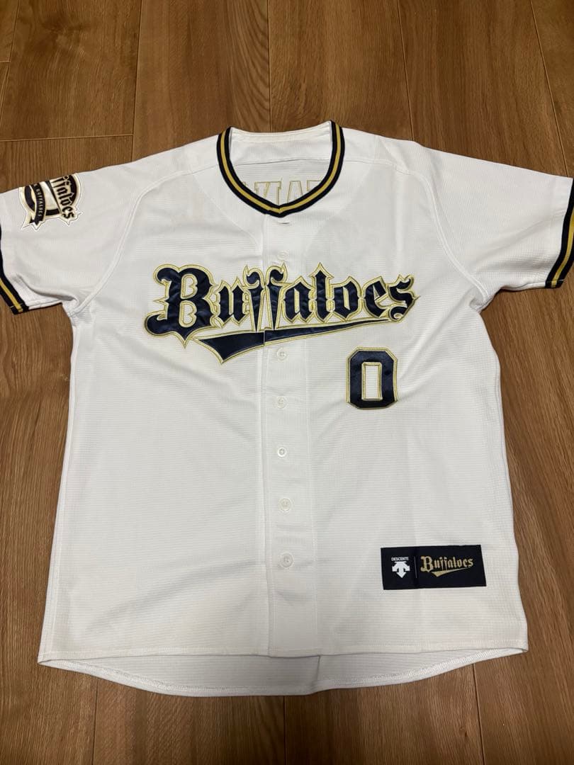 オリックスバファローズ　渡部遼人　ハイクオリティユニフォーム　Mサイズ