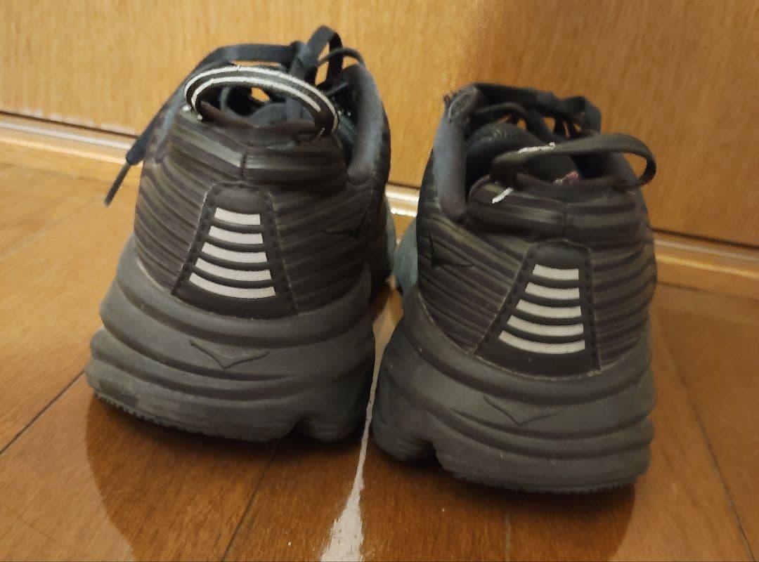 HOKA ONE ONE ボンダイ6ワイド 23.5センチ黒スニーカーホカ