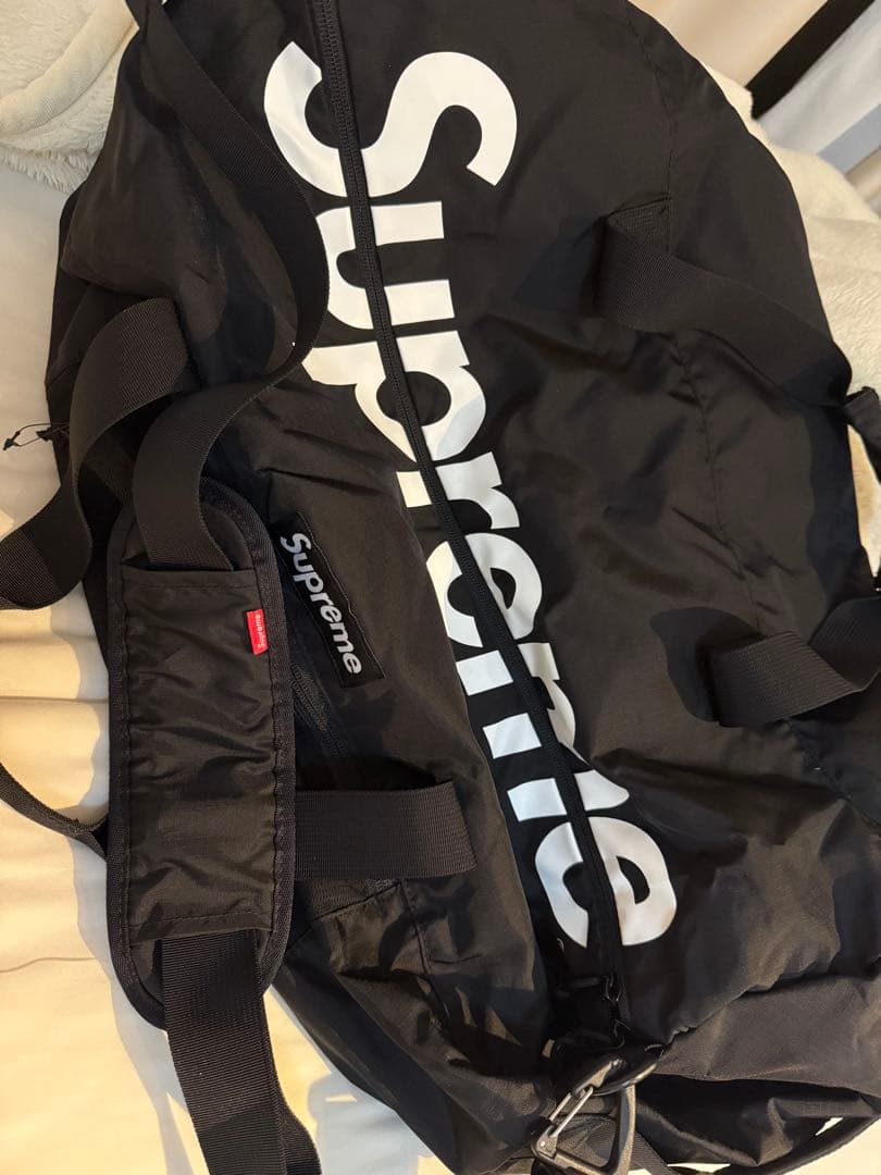新品未使用supreme♡シュプリーム　ボストンバッグ　黒　Duffle Bag