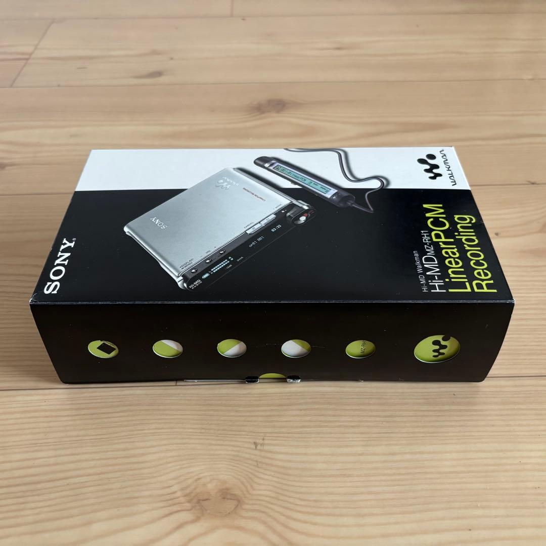 【付属品完品】SONY ソニー Hi-MD ウォークマン MZ-RH1　シルバー