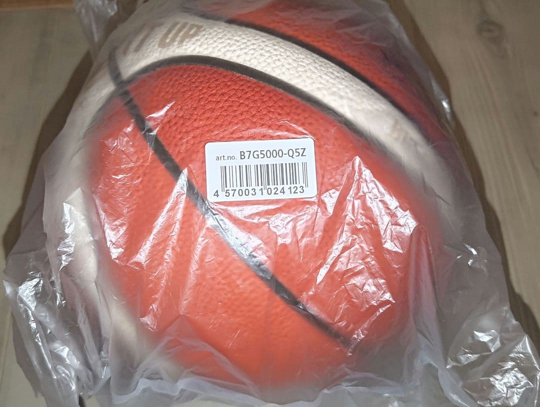 未使用品 モルテン FIBA ワールドカップ 2027 B7G5000-Q5Z