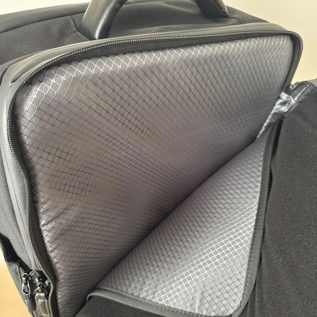 【2025新作｜試着のみ｜¥21,800】Evoonマルチビジネスリュック5.0