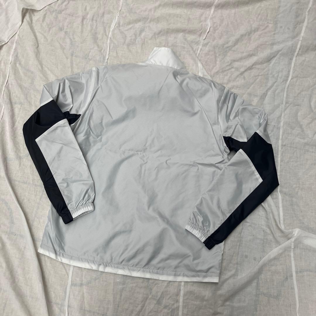 新品未使用品 防風/保温/撥水 デサント Lサイズ ウィンドブレーカー上下セット