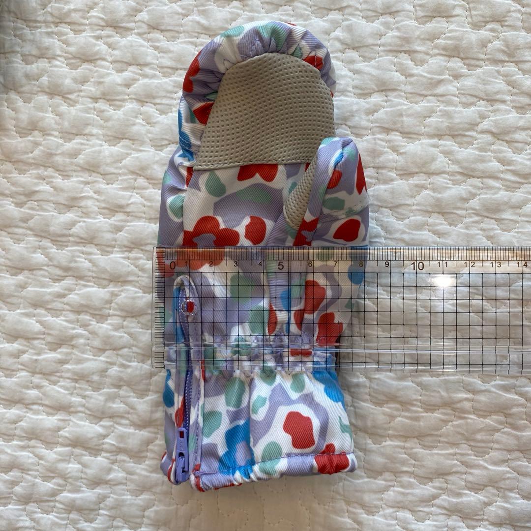 【新品未使用】yukユック❄︎子ども用スキーウェア・スノーウェア　花柄 紫　手袋