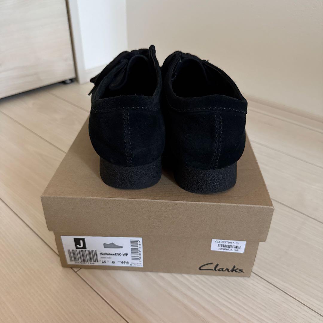 Clarks ブラック スエード モカシン