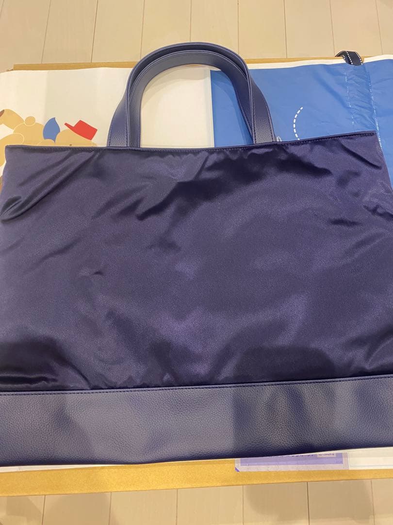 Bibiy × familiar コラボ　トートバック　新品　未使用　タグ付き