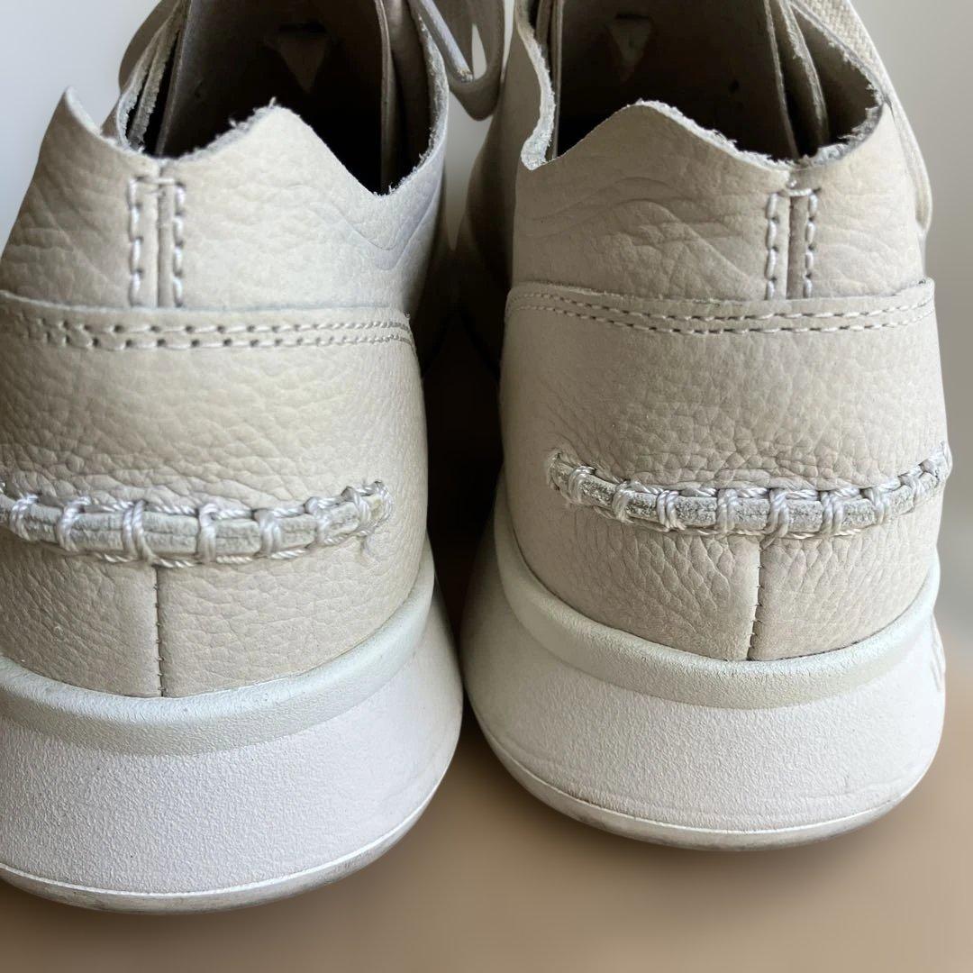 UGG 本革　スニーカー