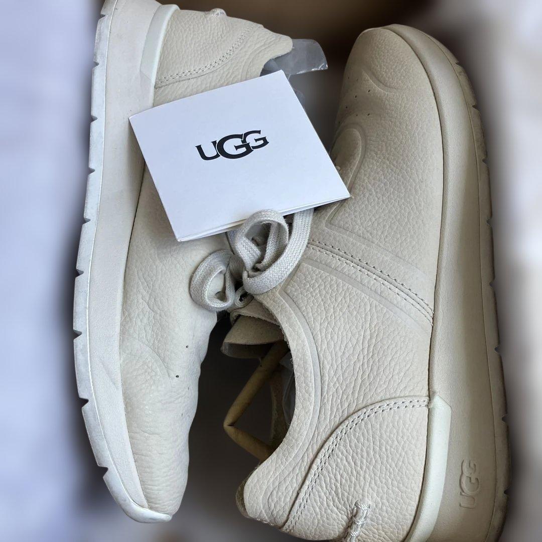 UGG 本革　スニーカー
