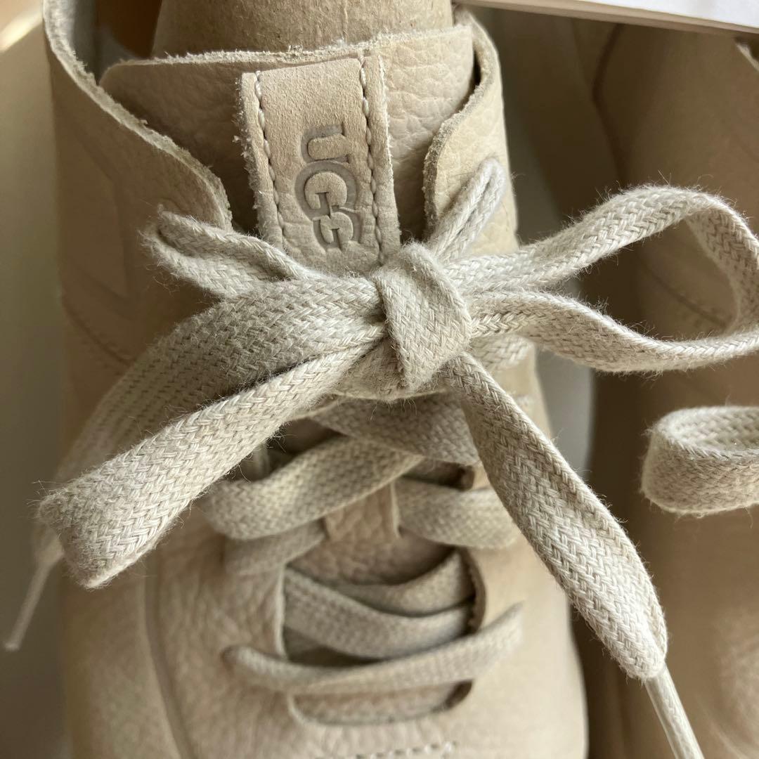 UGG 本革　スニーカー