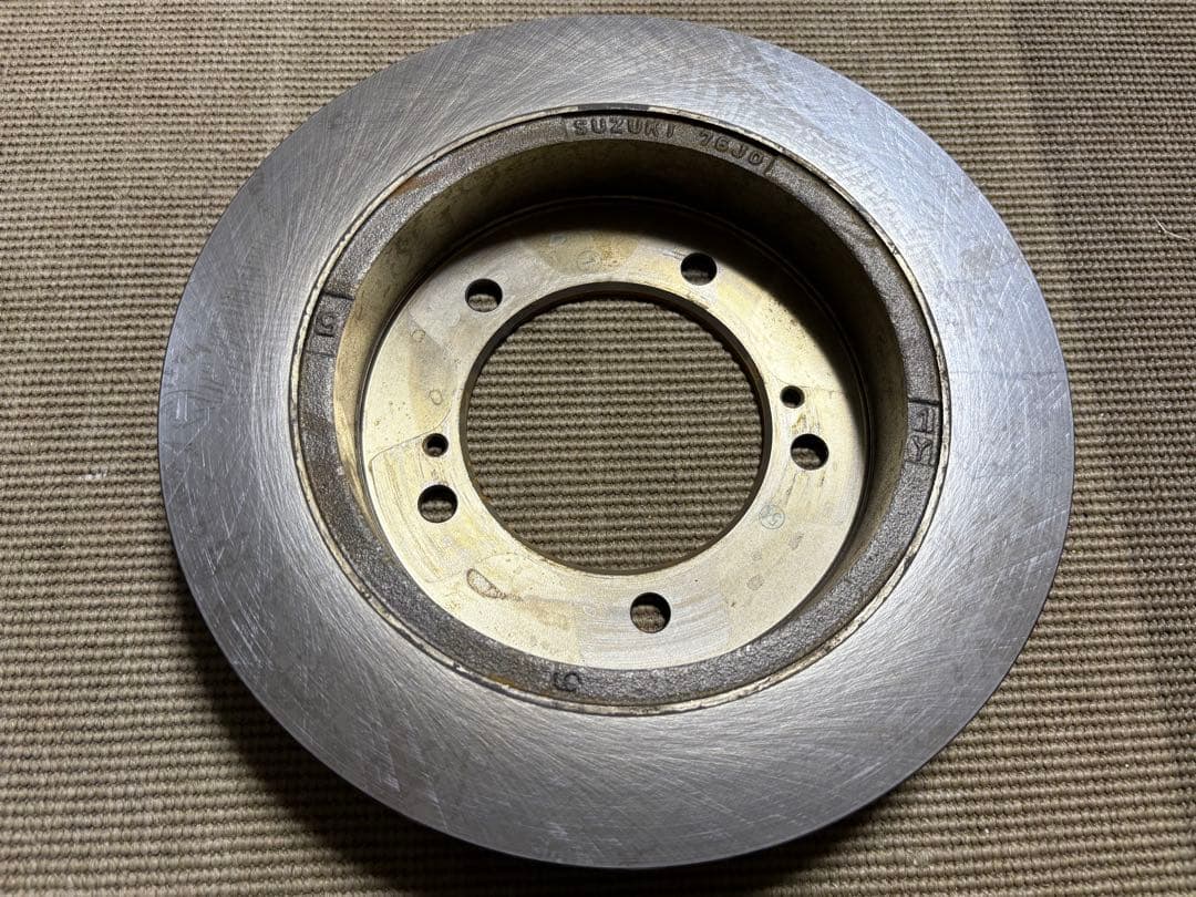 ジムニーJB64 新車外し純正ブレーキパッド、ローター、リアブレーキシューセット