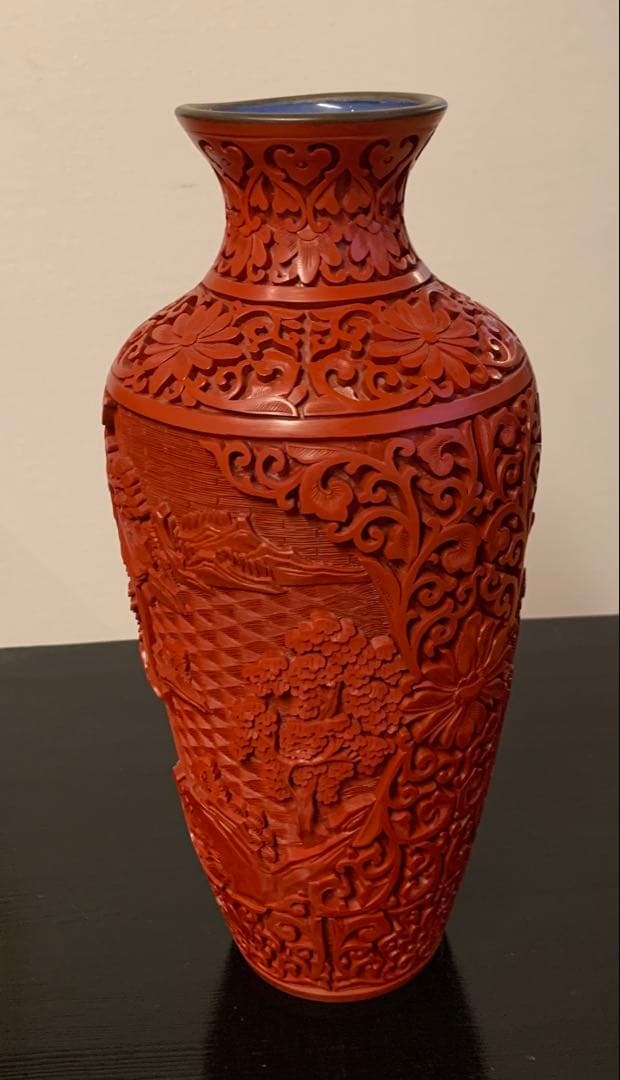 美品／堆朱の彫刻花瓶 /中国骨董/週末限定セール