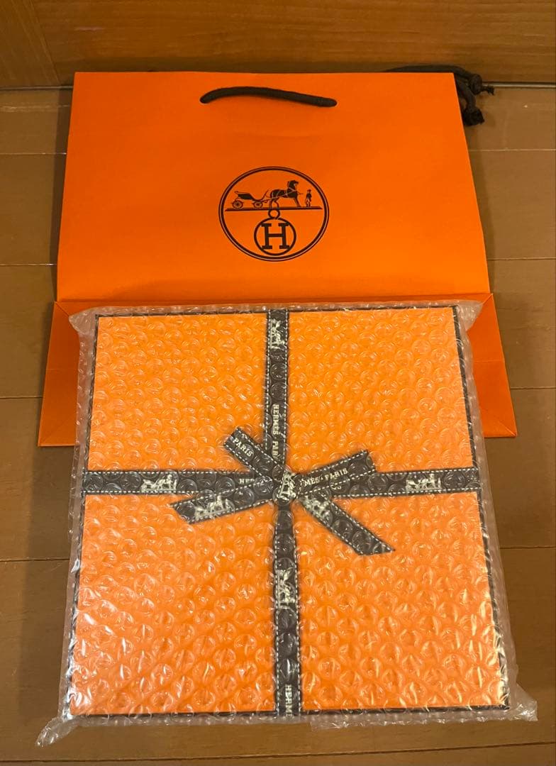 【新品未使用】エルメス　パンプレート No1 〈ガダルキヴィール〉17cm