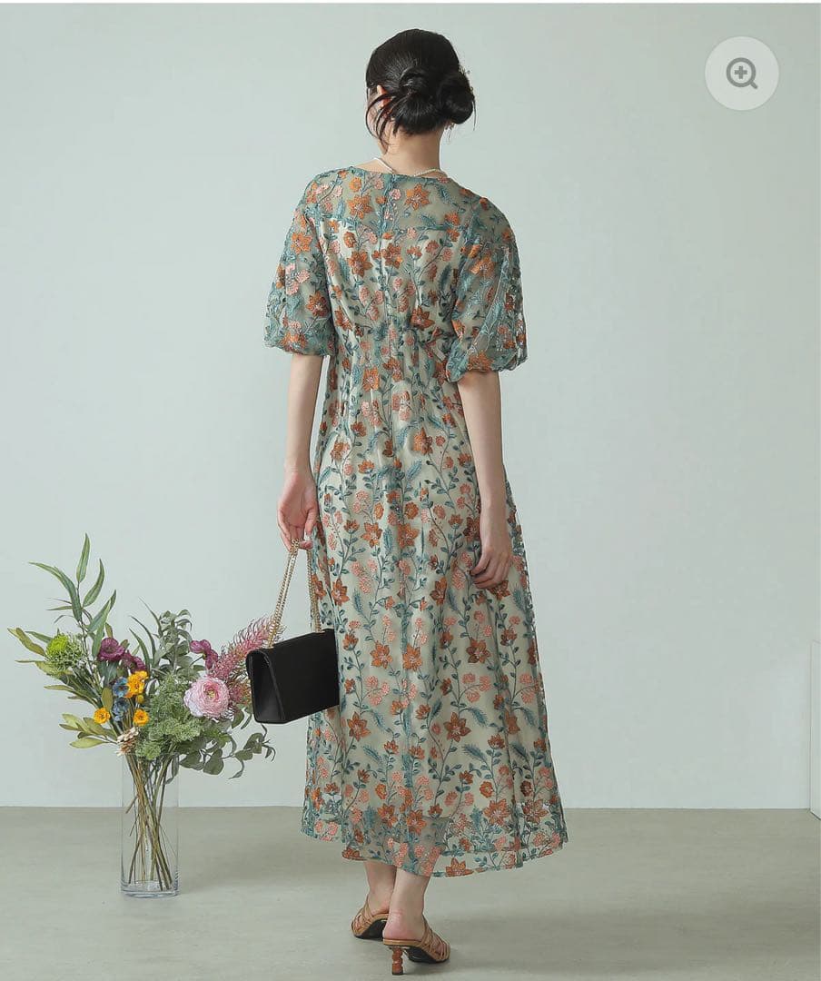 Mサイズ　パフスリーブ フラワー刺繍 フェミニン パーティー ドレス