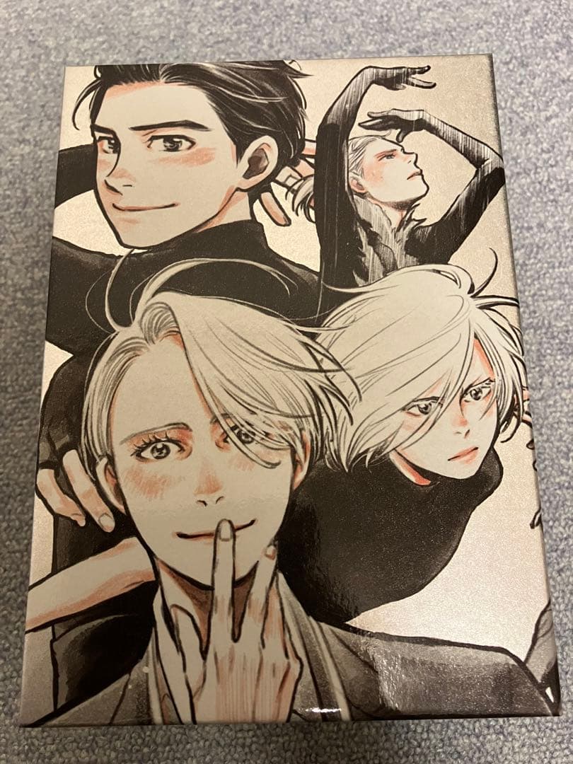 ユーリ!!! on ICE DVD セット 収納Box & 特典付き