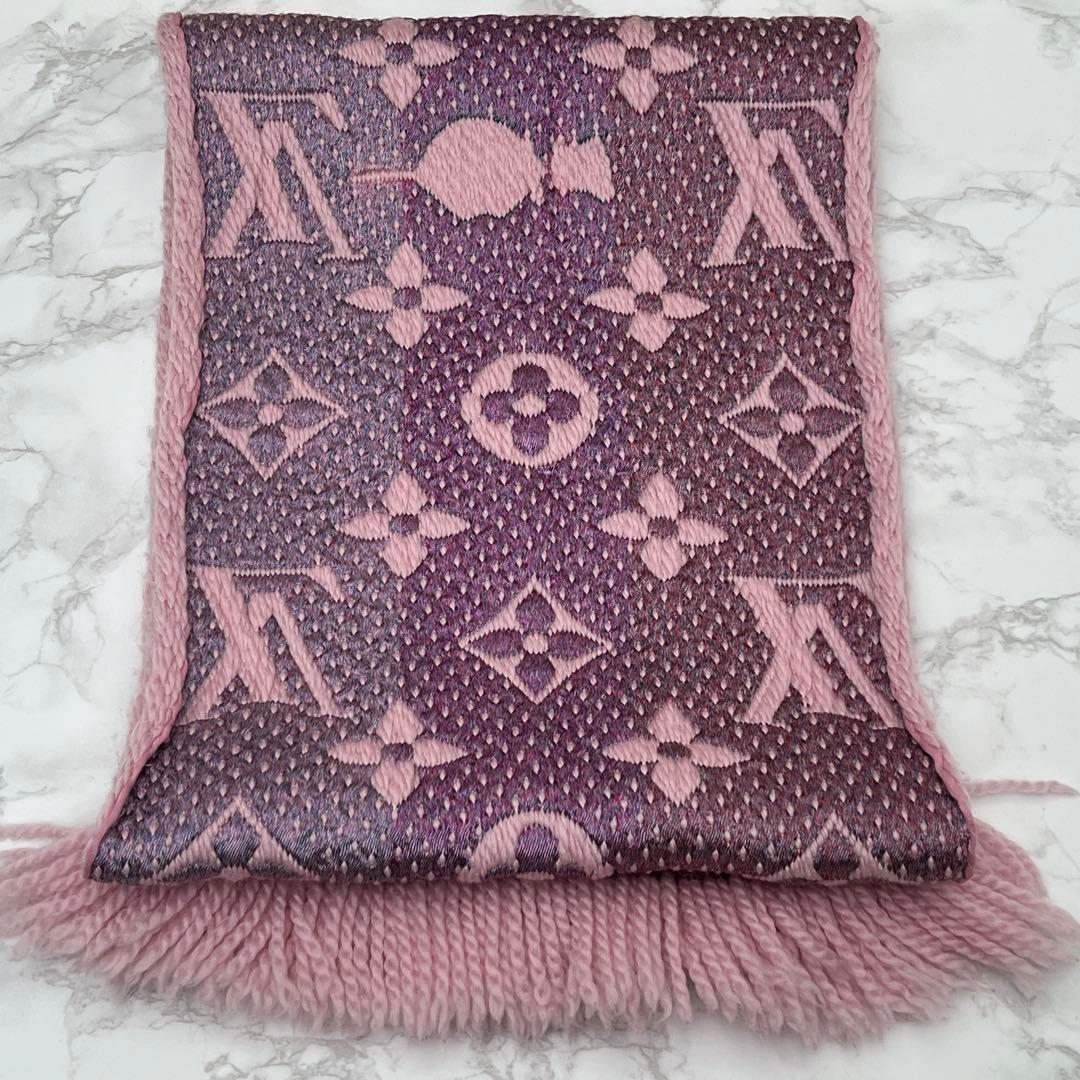 ルイヴィトン エシャルプ・ロゴマニア アラフォリ マフラー バレンタイン限定