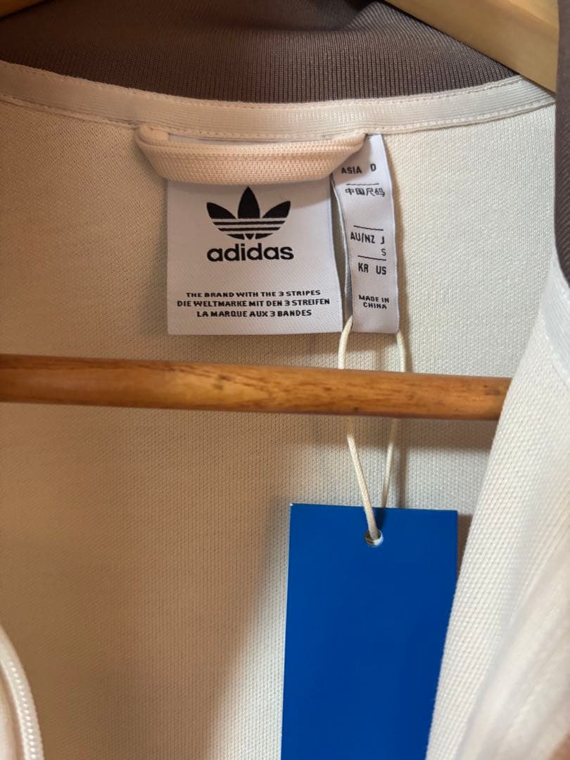 adidasアディカラー クラシック トラックトップ トラックジャケット