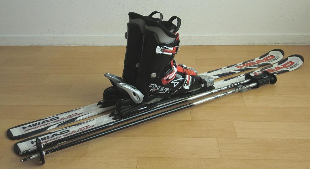 ■■送料無料■HEAD■ジュニア用スキー4点セット■板137靴24■WAX済■■