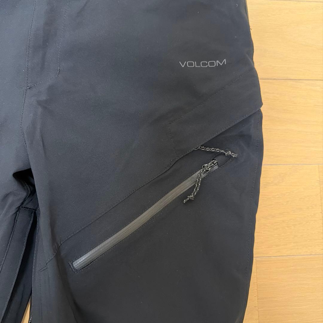 VOLCOM レディース　Goretex BIB PANTS