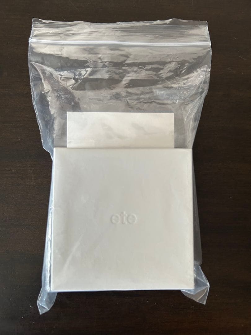 【新品、未使用】　ete k18YG フープピアス