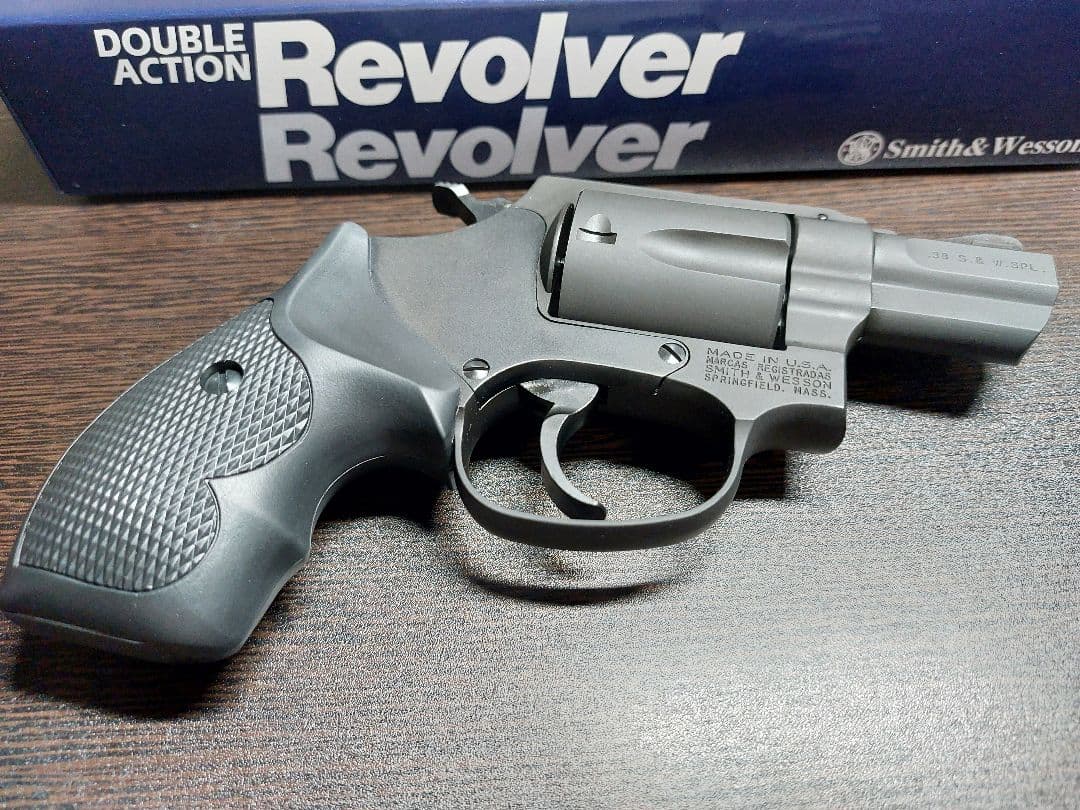 モデルガン　タナカ　S&W　M36　2インチ パフォーマンスセンターバージョン2