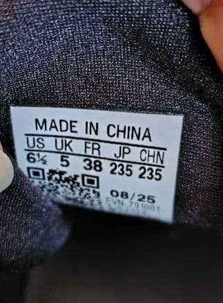 ★れぴ♡★adidas オズヴィーナス☆OZVENUZ☆23.5☆