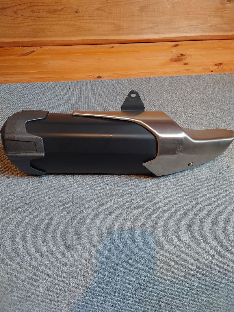 kawasaki zh2(2023)純正マフラー