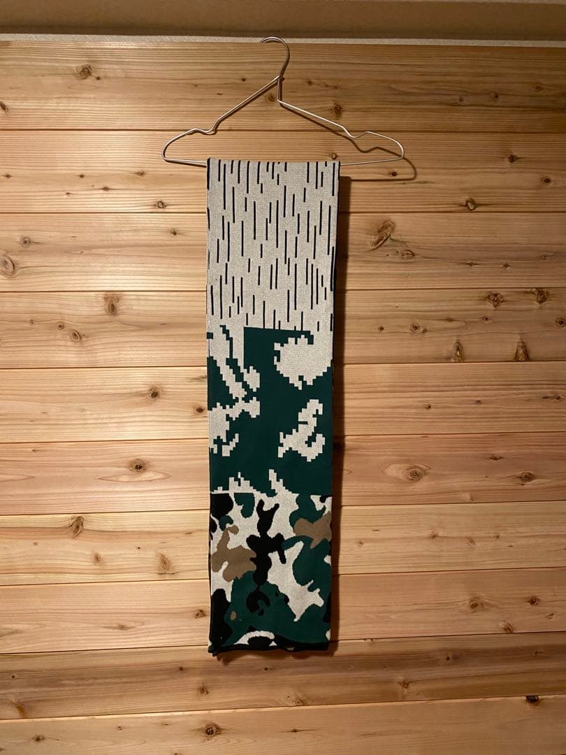 ゴーシャラブチンスキー マフラー　GOSHA RUBCHINSKIY