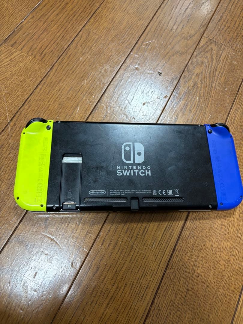Nintendo Switch 青と黄のジョイコン　ジャンク