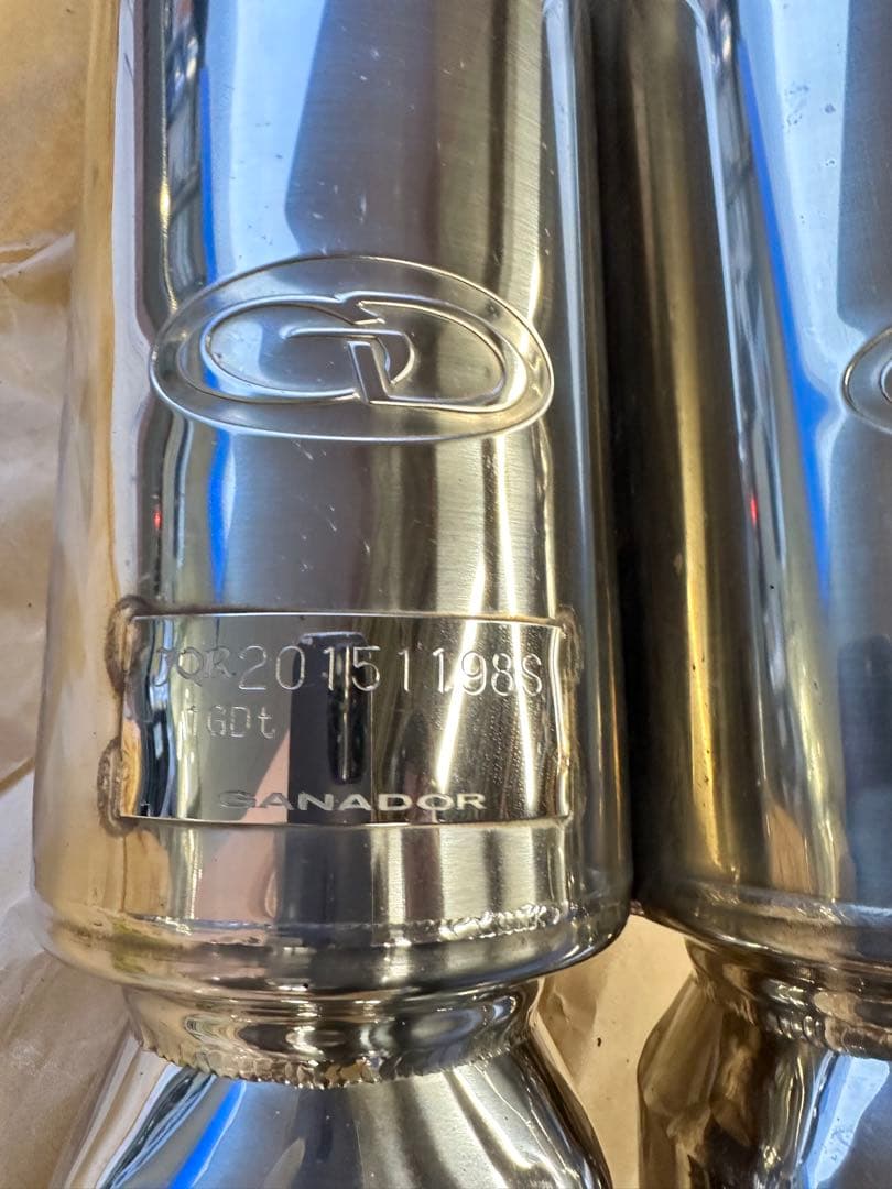 ランドクルーザープラド　GANADOR マフラー