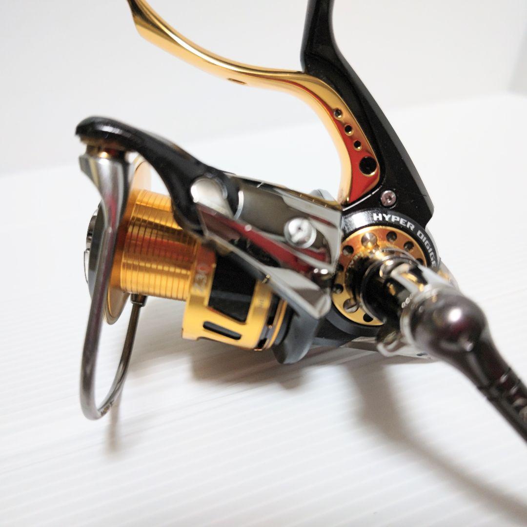 バラサンハンドル付き ダイワ トーナメント イソＺ３０００ＬＢＤ