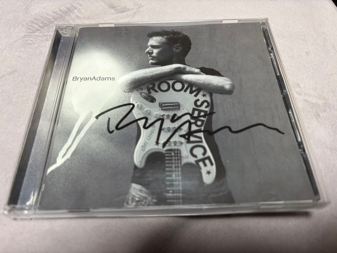 レア　Bryan Adams直筆サインRoom Serviceブライアンアダムス