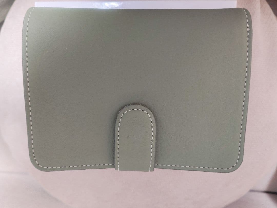 処分したいのでお値引きします！Kitamura 二つ折り財布 グリーン