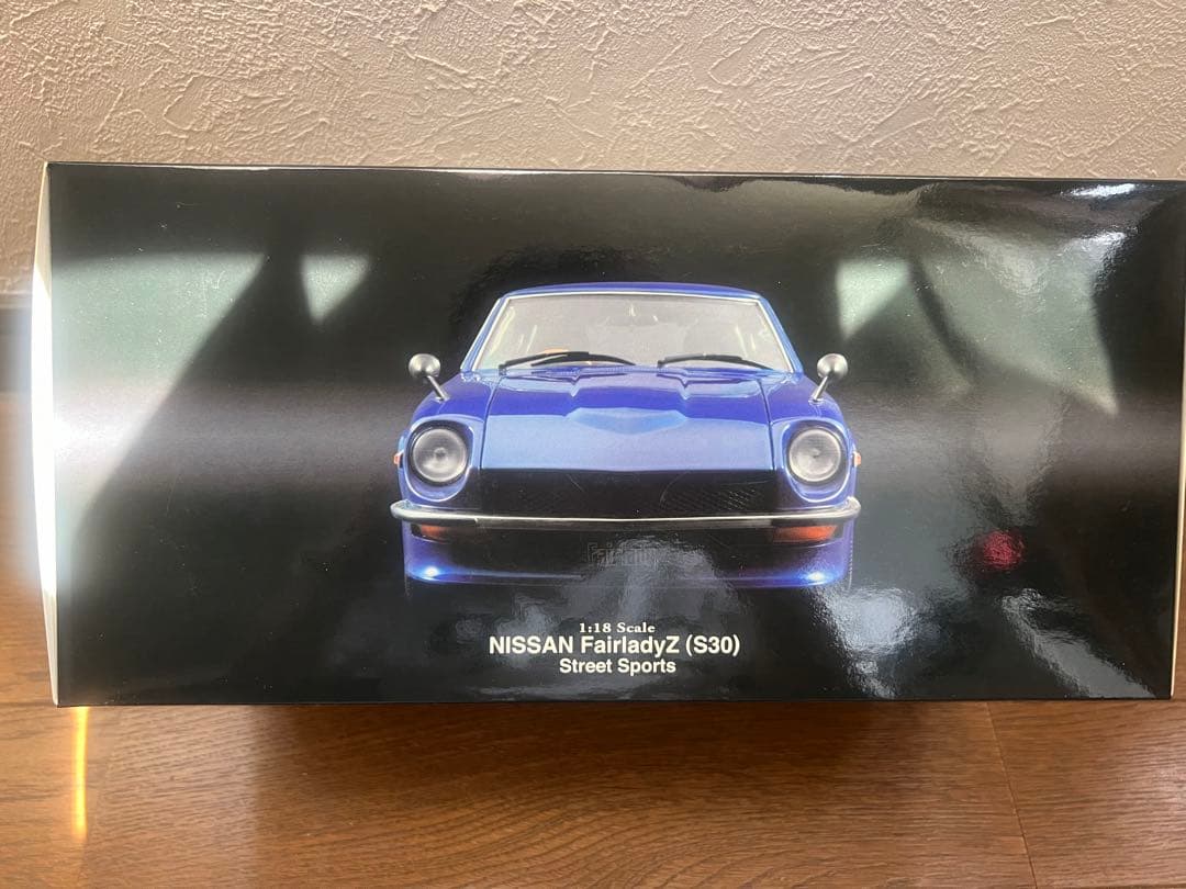 フェアレディZ　S30　ブルー