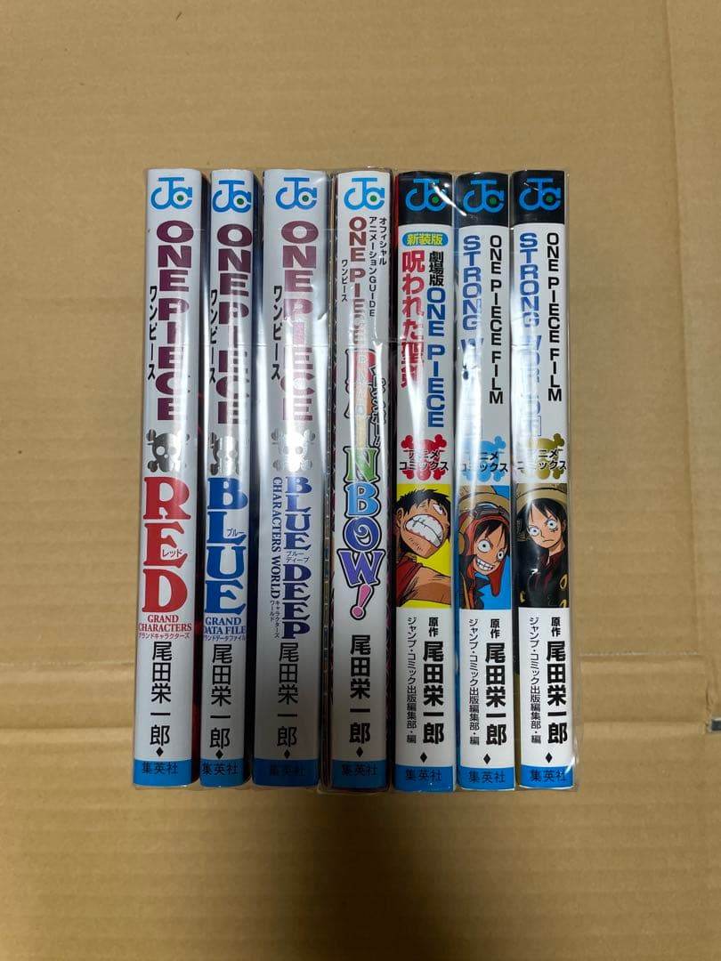 ONE PIECE 単行本（1〜77巻＋公式本※67、68、70、74巻無し）