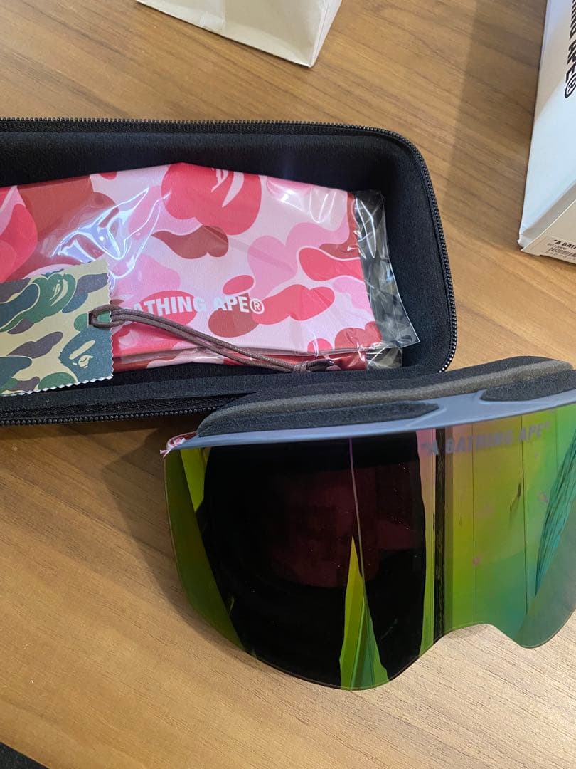 【完売商品】A BATHING APE  GOGGLE