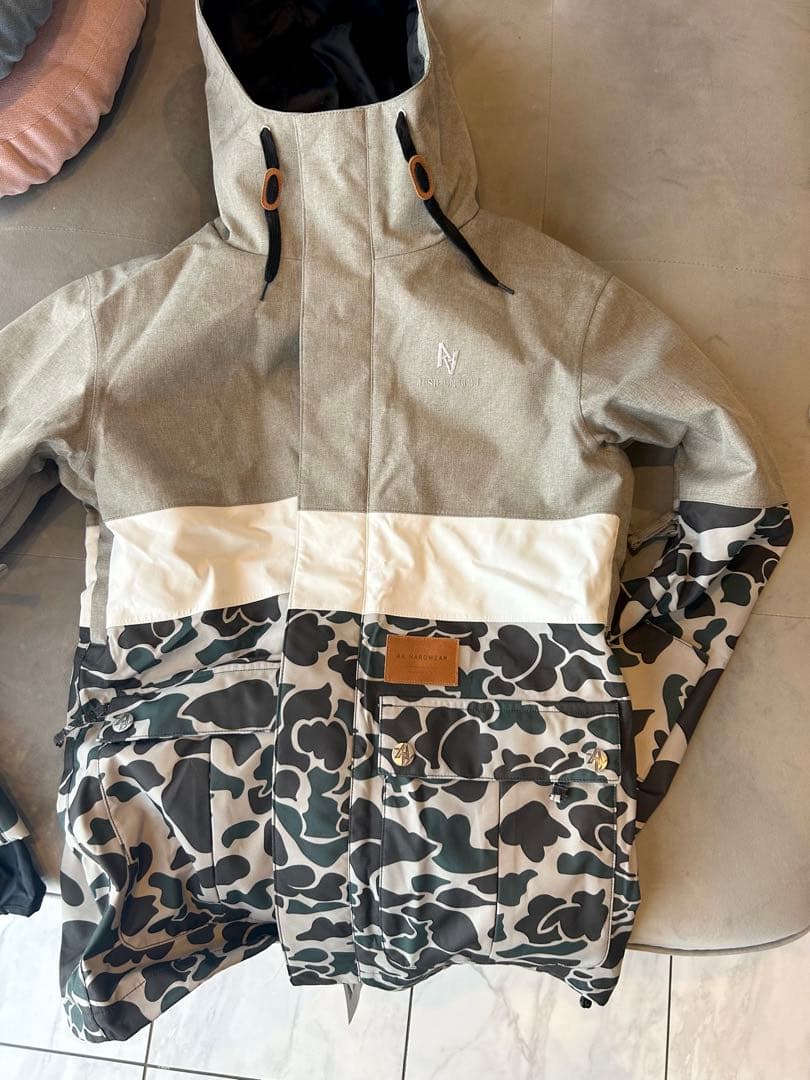 新品AAダブルエー M-JK NEWDEAL グレー/カモ スノーボードウェアS