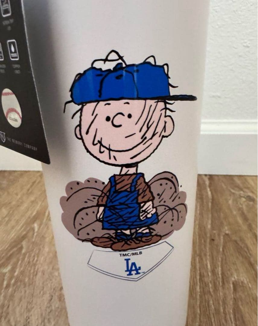 ロサンゼルス　ドジャース　✖︎ peanuts ボトル　ステンレス　米国購入新品