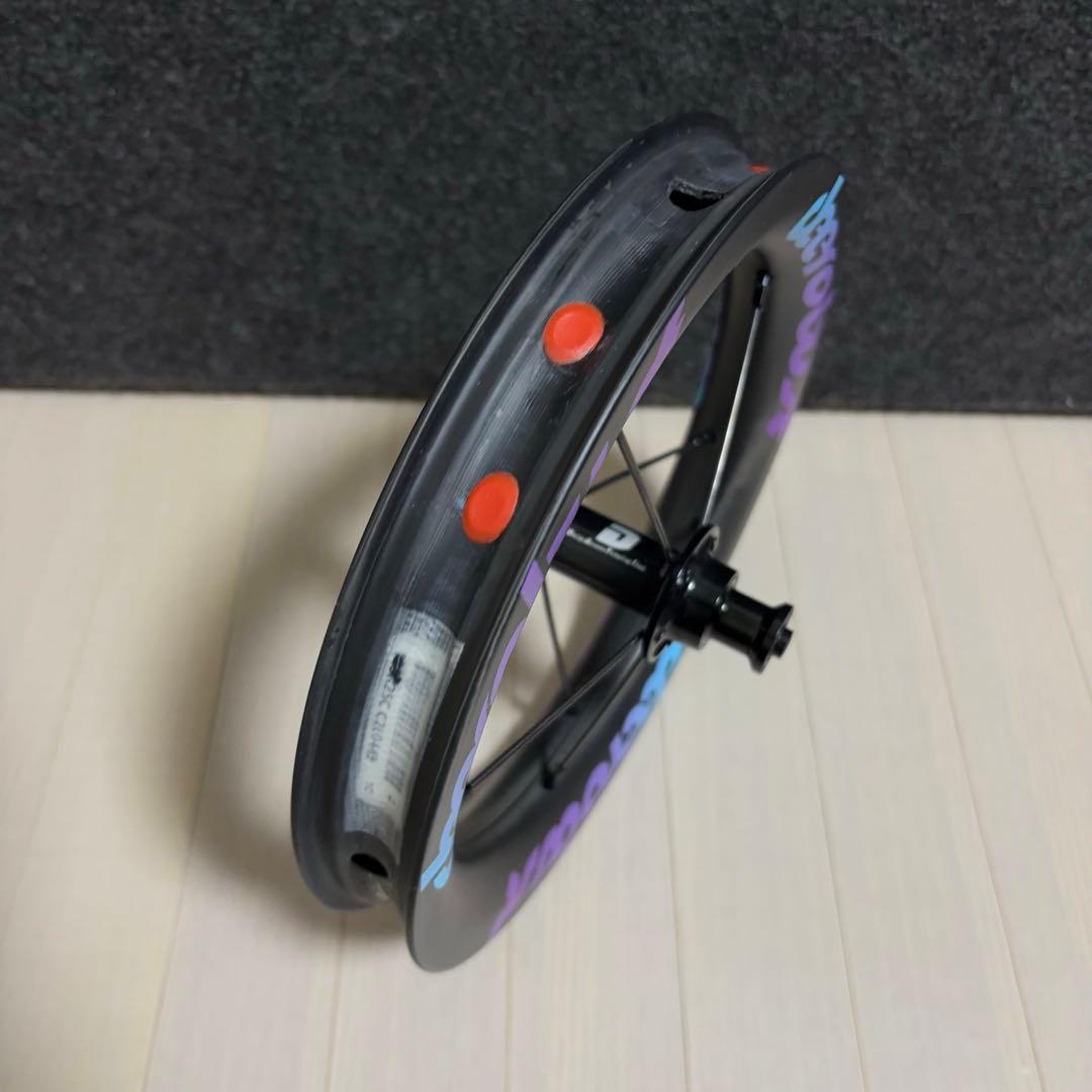 Deerobust dati バランスバイク　カーボンホイール　ストライダー