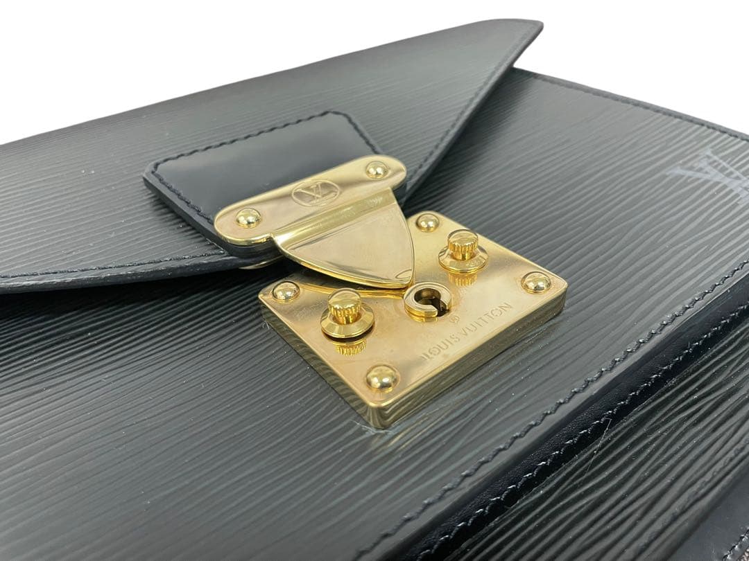 ヴィトン　エピ　モンソー　セカンドバッグ　クラッチ ハンドバック　M52122