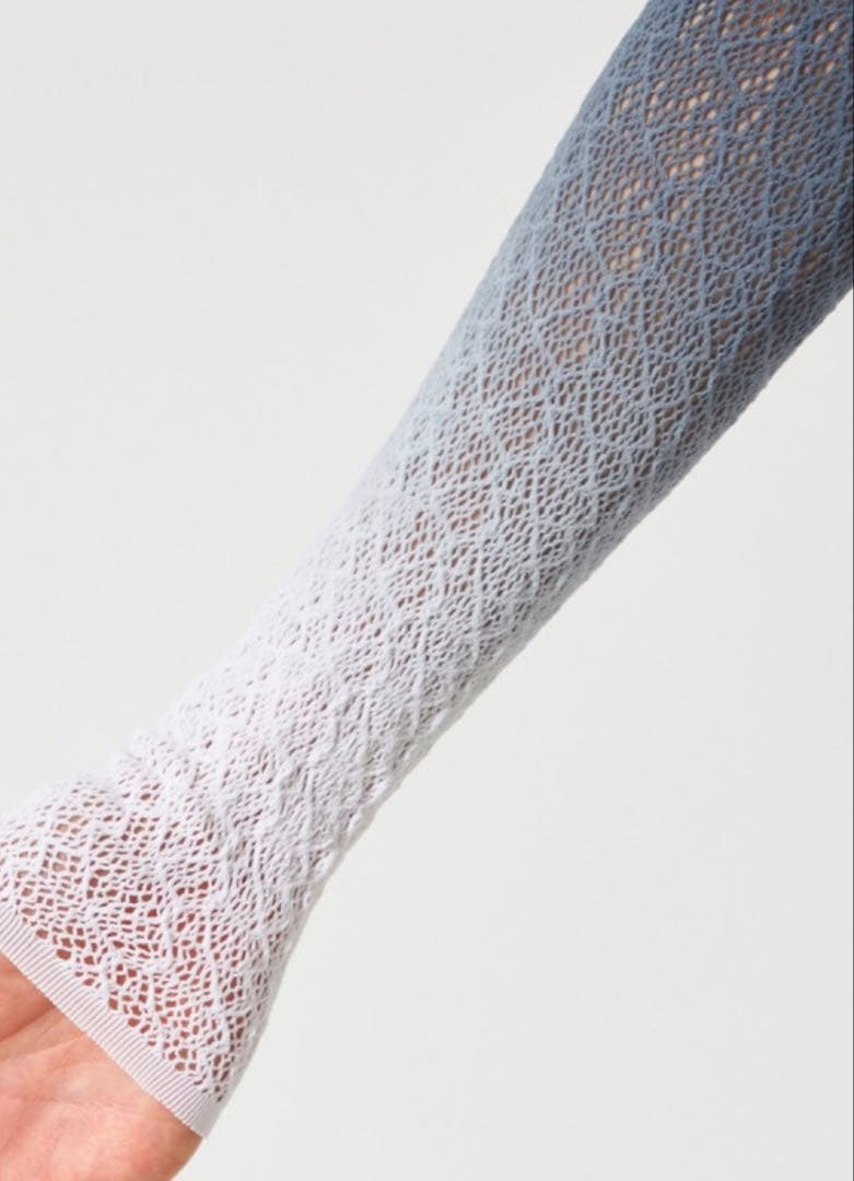 【新品タグ付き】Chacott チャコット　ノーソーイングニット定価16940円