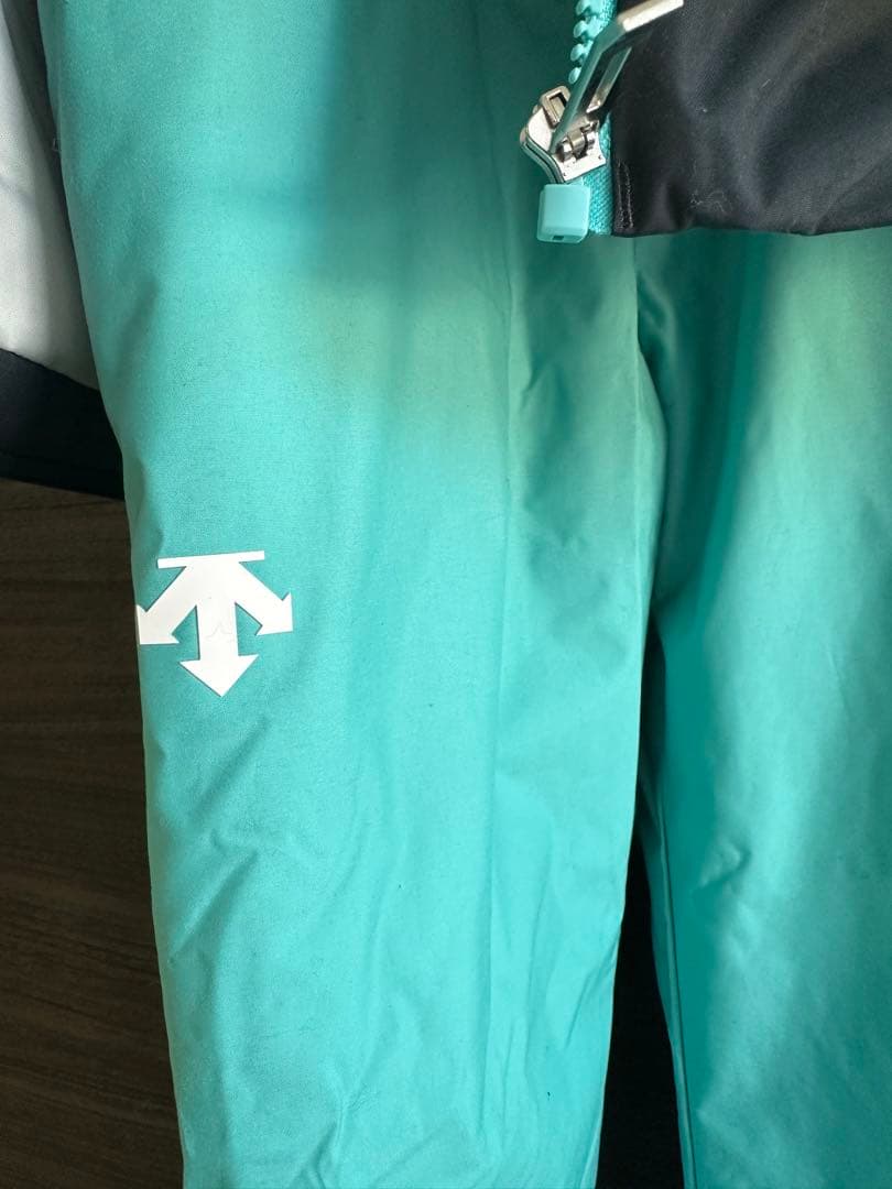 DESCENTEデサント　ジュニアスキーウェア