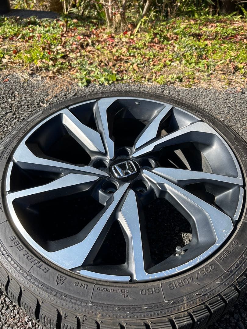 ホンダ純正 インサイト 18インチアルミ スタッドレス付き4本セット