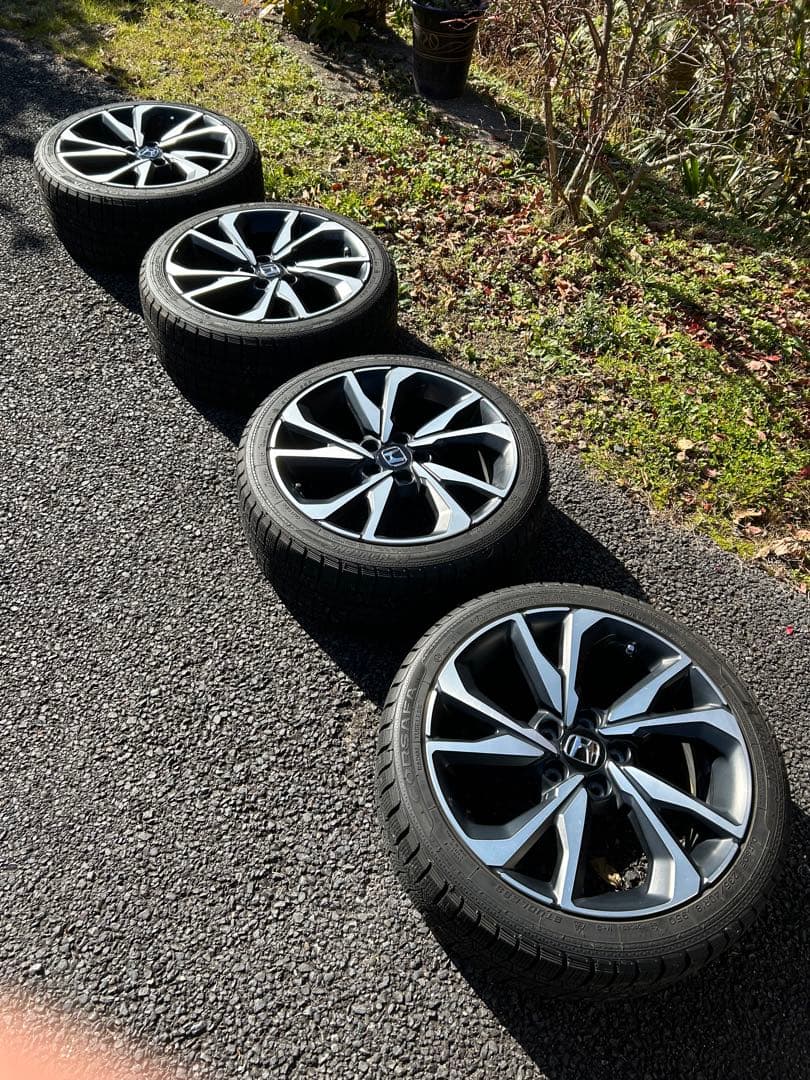 ホンダ純正 インサイト 18インチアルミ スタッドレス付き4本セット
