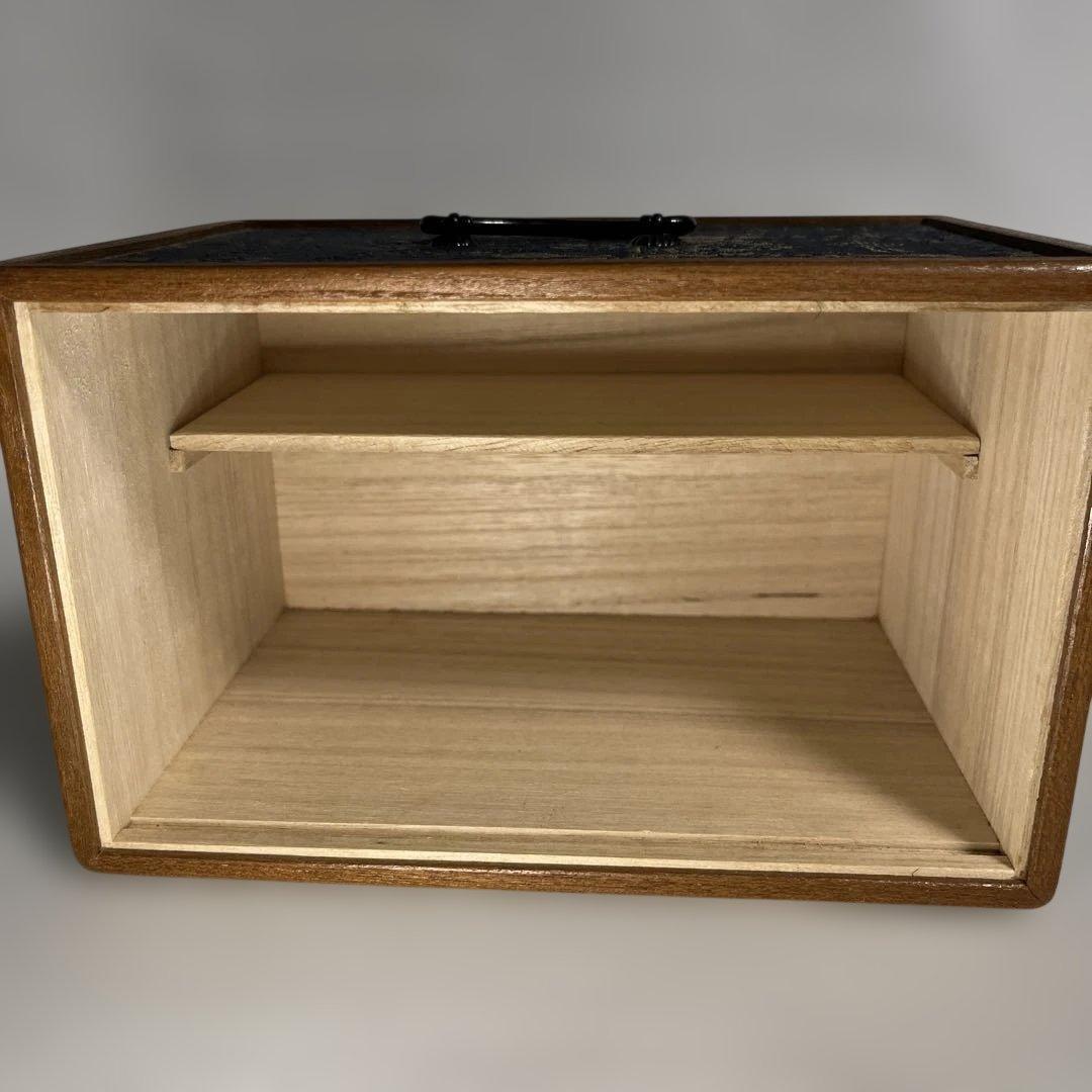 茶道具　倹鈍蓋裂地張り　茶箱　抹茶碗つき