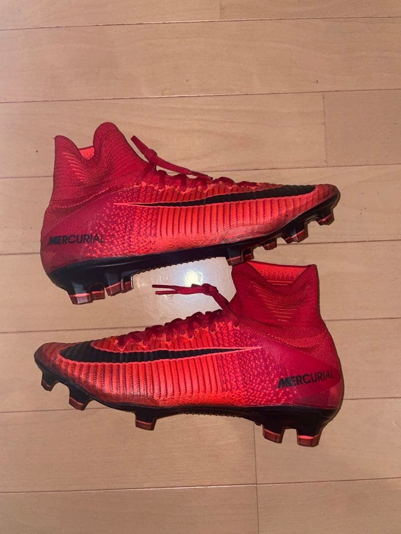 Nike マーキュリアルヴェイパー