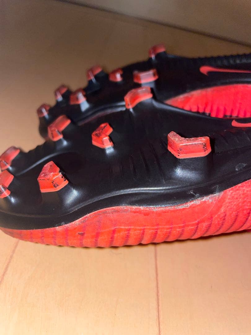 Nike マーキュリアルヴェイパー