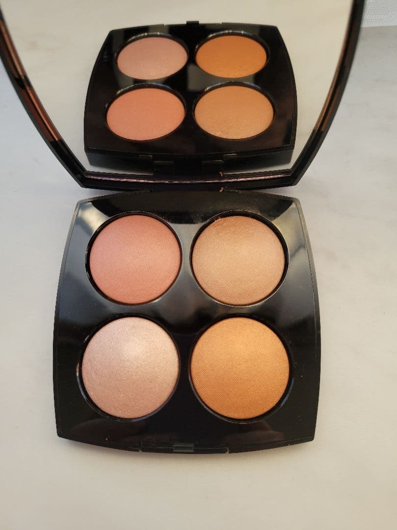 CHANEL　ジュー　ドゥ　ルミエール