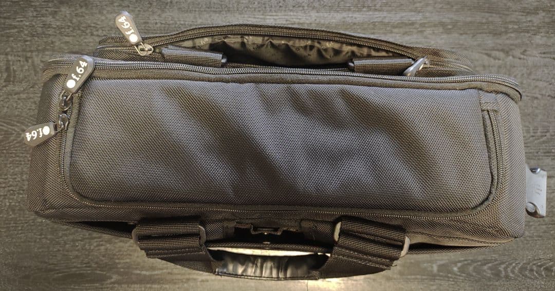 f.64 カメラバッグ F64 TRM BK