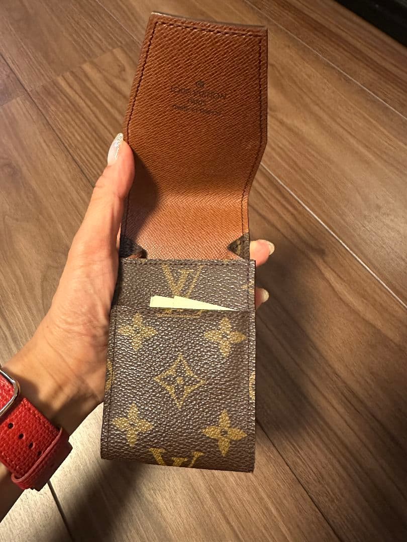 ルイヴィトン シガレットケース