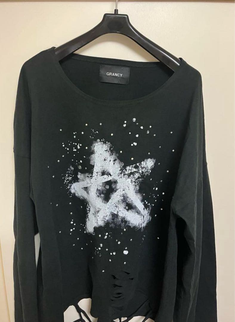 GRANCY ラインストーンデザイン グラフィックダメージ ロンＴ ブラック